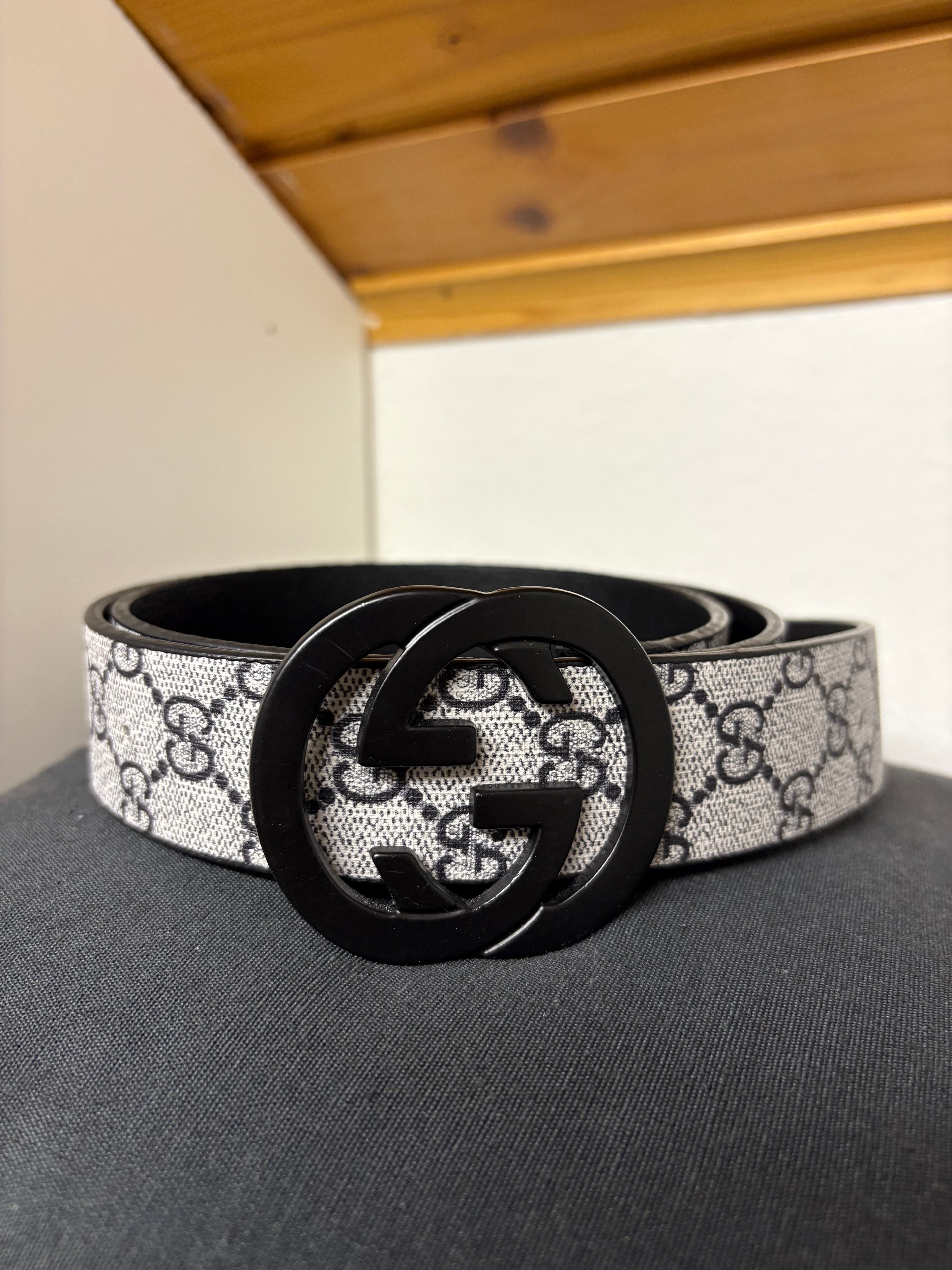 Gucci GG Belt Snow White
