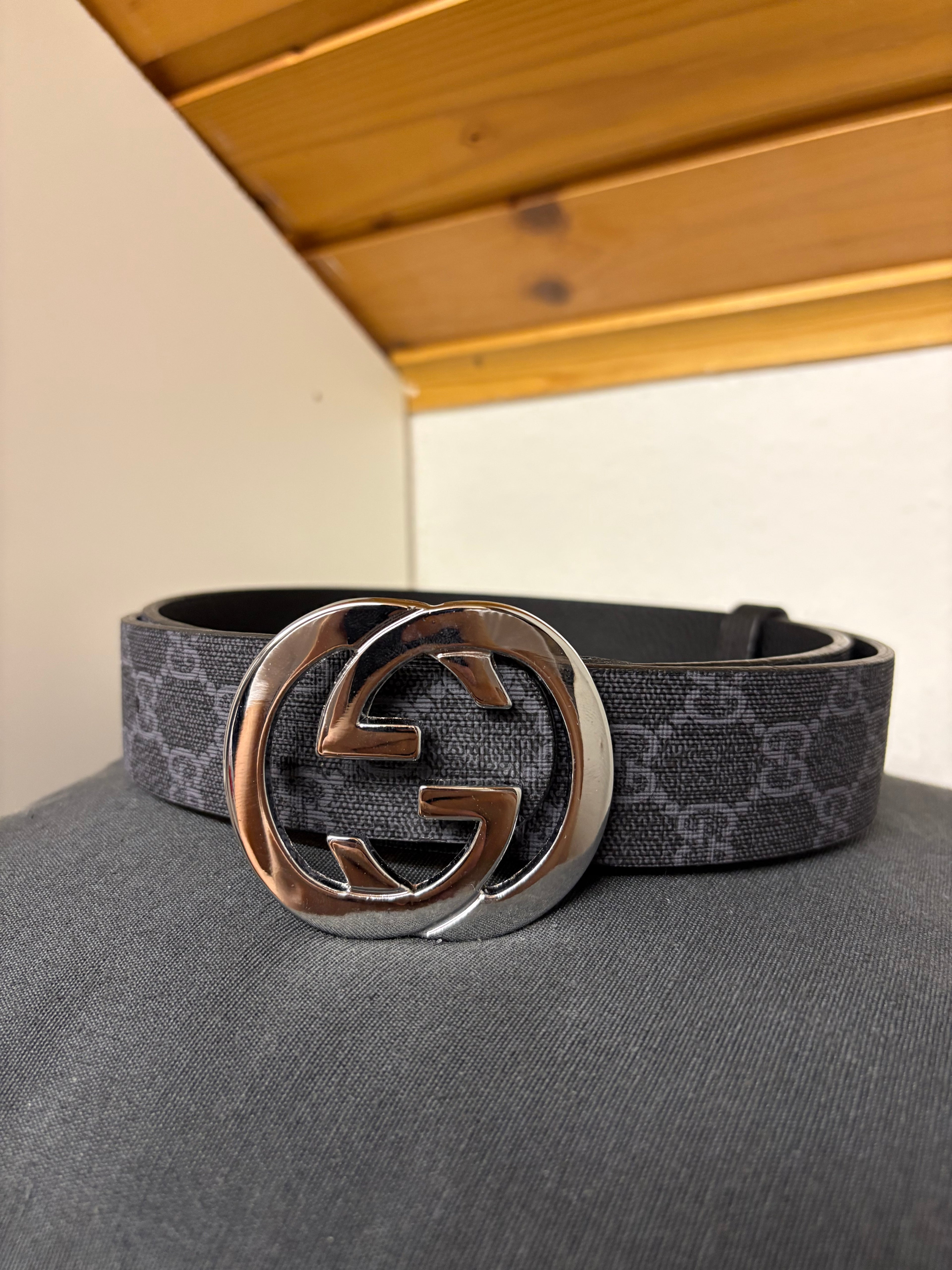 Gucci Supreme GG Belt